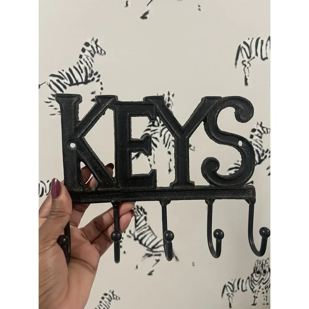 Black Iron Keys Holder 5 Hooks Wall Decor Key Organizer Storage Solutions Iron
